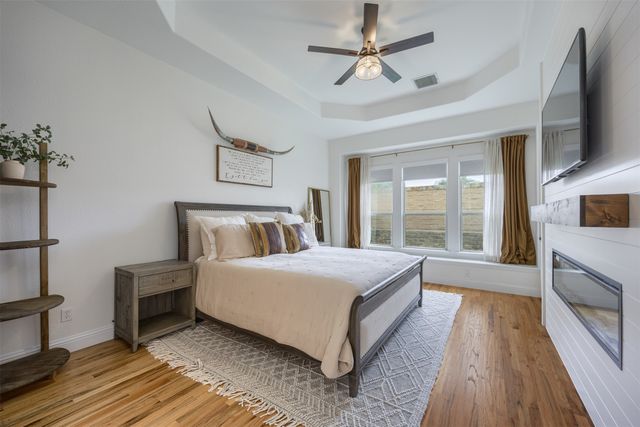 1200 Grant Avenue, Lantana, TX 76226