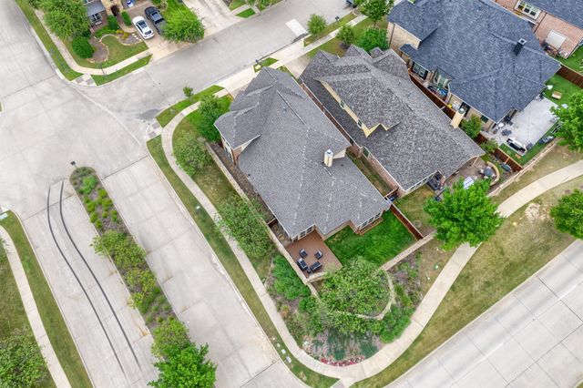 1200 Grant Avenue, Lantana, TX 76226