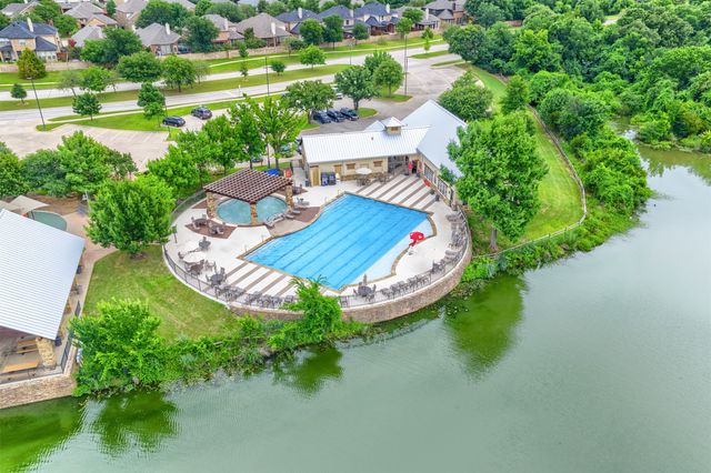 1200 Grant Avenue, Lantana, TX 76226