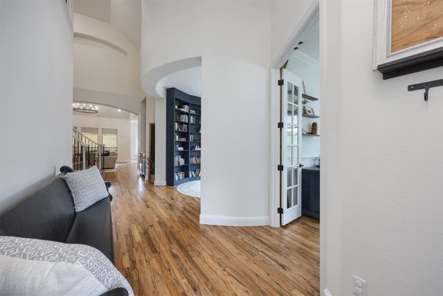 1200 Grant Avenue, Lantana, TX 76226