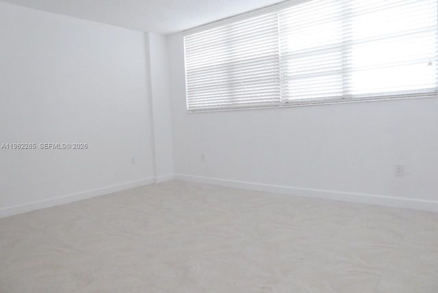 800 West Ave 540, Miami Beach, FL 33139