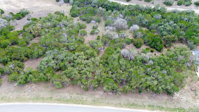 1712 DEMI JOHN BEND RD, Canyon Lake, TX 78133
