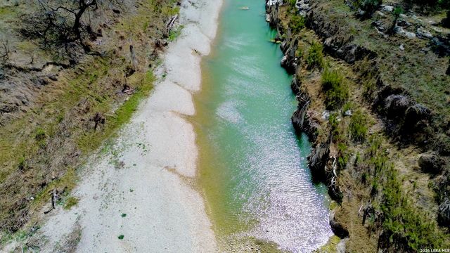 1712 DEMI JOHN BEND RD, Canyon Lake, TX 78133