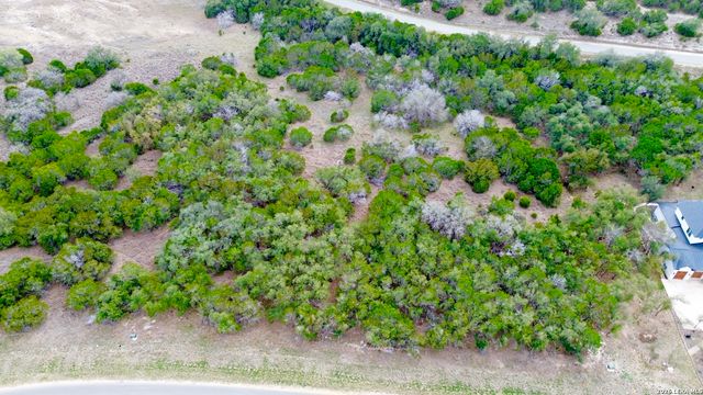 1712 DEMI JOHN BEND RD, Canyon Lake, TX 78133