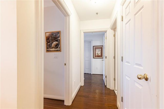 211 Colonial Homes NW Drive 2203, Atlanta, GA 30309