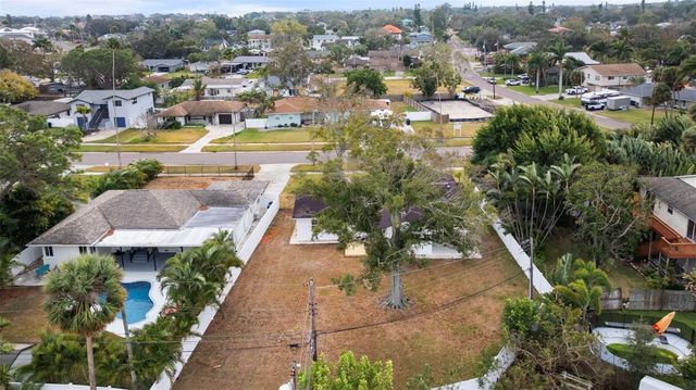 1817 OREGON AVENUE NE, St Petersburg, FL 33703