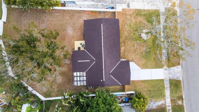 1817 OREGON AVENUE NE, St Petersburg, FL 33703