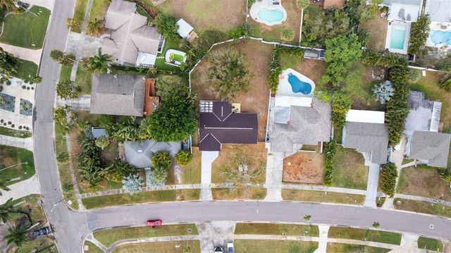 1817 OREGON AVENUE NE, St Petersburg, FL 33703