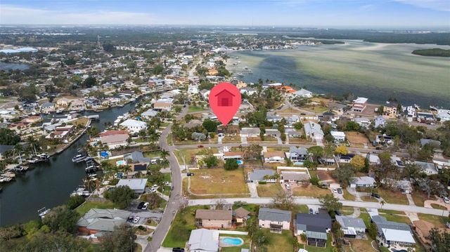 1817 OREGON AVENUE NE, St Petersburg, FL 33703