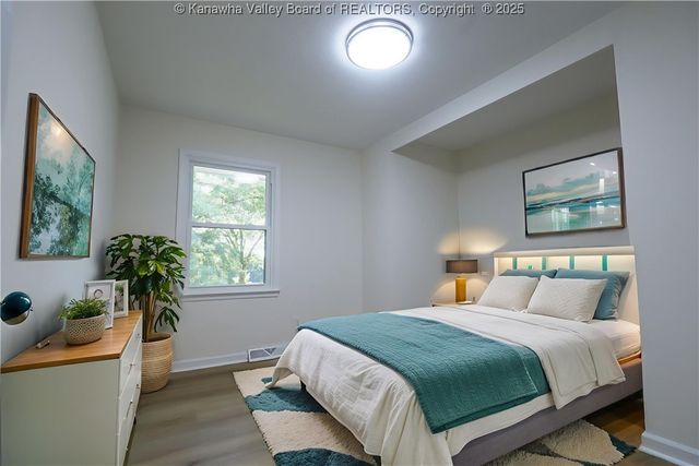 1414 Bedford Road, Charleston, WV 25314