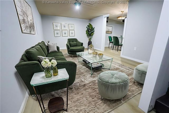 1414 Bedford Road, Charleston, WV 25314