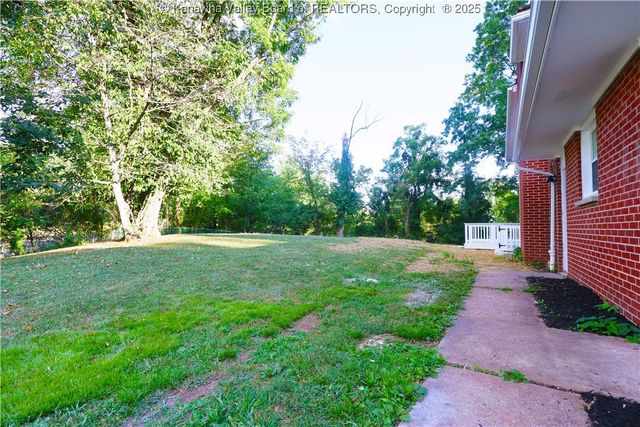 1414 Bedford Road, Charleston, WV 25314