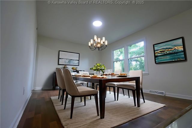 1414 Bedford Road, Charleston, WV 25314