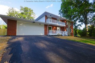 1414 Bedford Road, Charleston, WV 25314