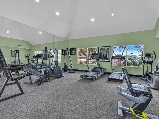15325 SW 106th Ter 636, Miami, FL 33196