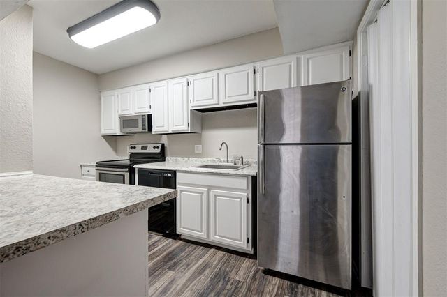 14311 N Pennsylvania Avenue 8N, Oklahoma City, OK 73134