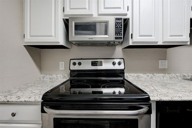 14311 N Pennsylvania Avenue 8N, Oklahoma City, OK 73134