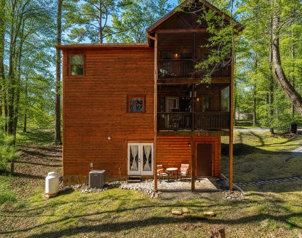 640 Eagle Mountain Drive, Ellijay, GA 30540