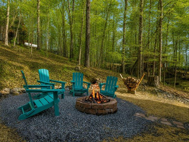 640 Eagle Mountain Drive, Ellijay, GA 30540