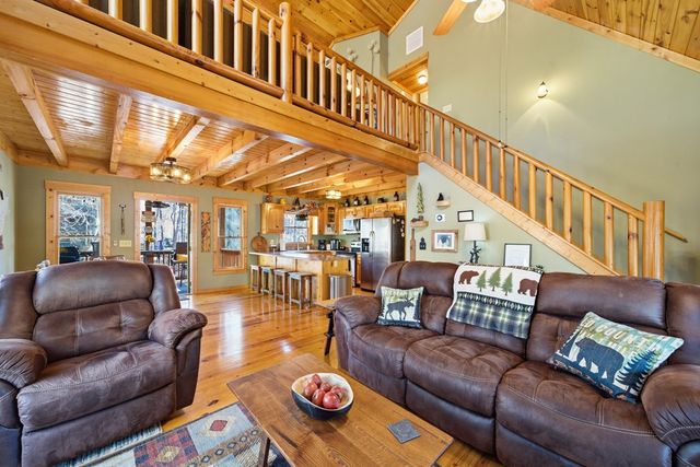 640 Eagle Mountain Drive, Ellijay, GA 30540
