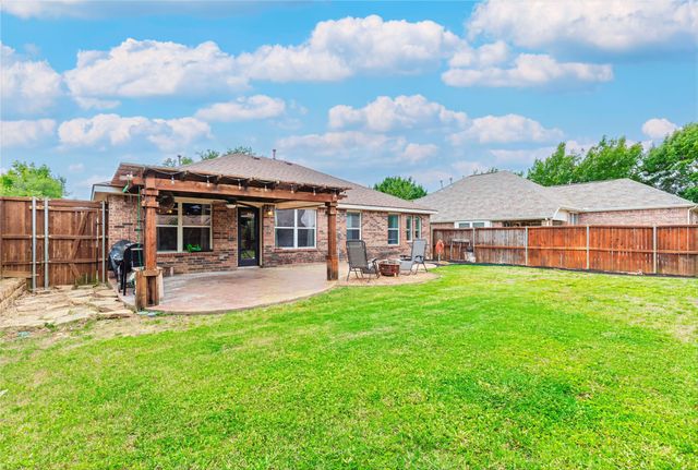 4805 Cliburn Drive, Fort Worth, TX 76244