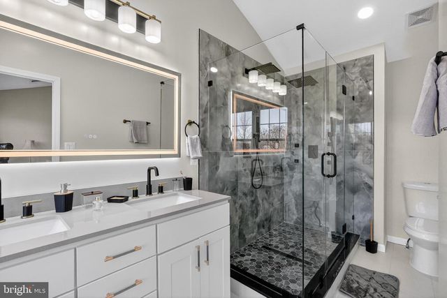 12121 PANTHERS RIDGE DR, Germantown, MD 20876