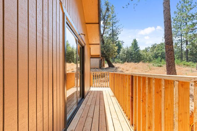 4080 Greenwood Rd, Garden Valley, CA 95633