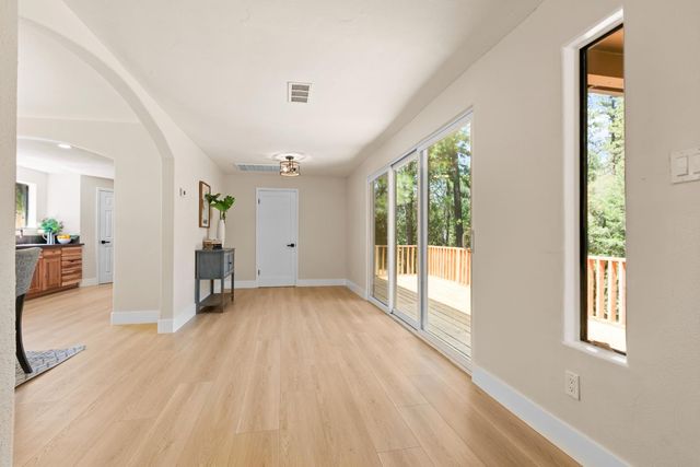 4080 Greenwood Rd, Garden Valley, CA 95633