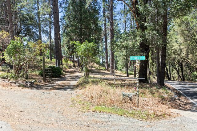 4080 Greenwood Rd, Garden Valley, CA 95633