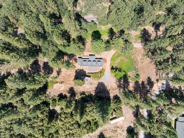 4080 Greenwood Rd, Garden Valley, CA 95633