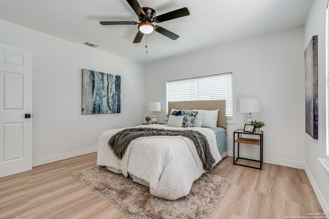 122 Finch, San Antonio, TX 78204