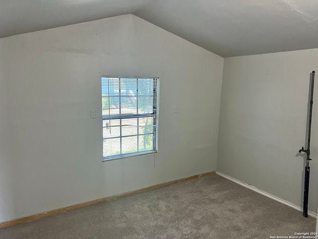 122 Finch, San Antonio, TX 78204