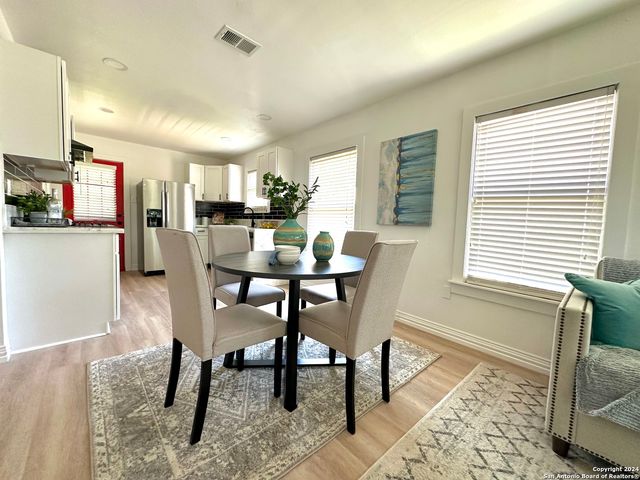 122 Finch, San Antonio, TX 78204