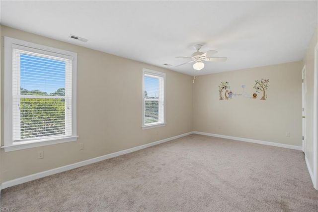 405 Pinewell DR, Norfolk, VA 23503