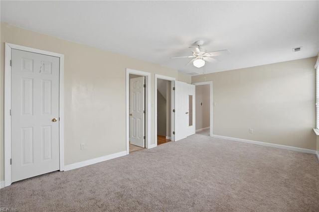 405 Pinewell DR, Norfolk, VA 23503