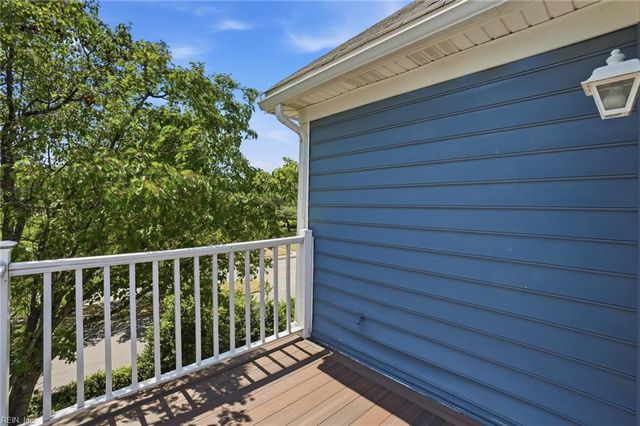 405 Pinewell DR, Norfolk, VA 23503