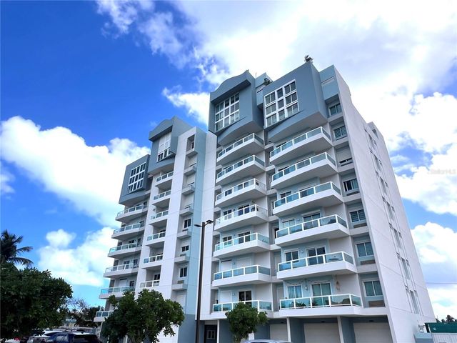 43 FERNANDO GARCIA, DOLPHIN TOWER STREET PH 9, Luquillo, PR 00773
