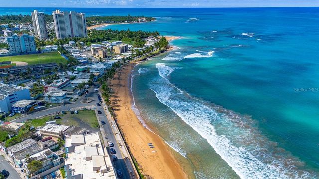 43 FERNANDO GARCIA, DOLPHIN TOWER STREET PH 9, Luquillo, PR 00773