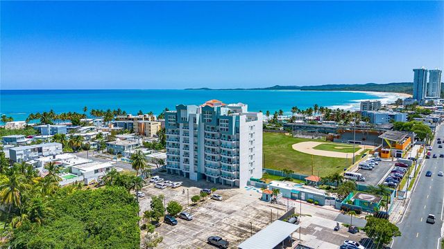 43 FERNANDO GARCIA, DOLPHIN TOWER STREET PH 9, Luquillo, PR 00773