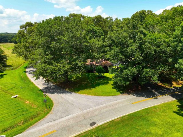 1198 Mize Road, Belton, SC 29627