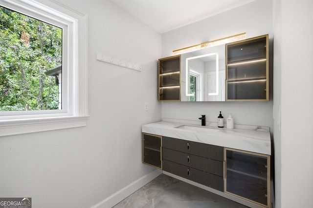 11260 Houze Road, Roswell, GA 30076