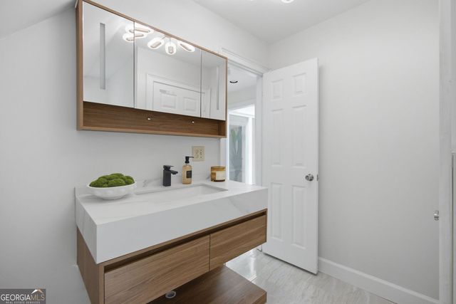 11260 Houze Road, Roswell, GA 30076