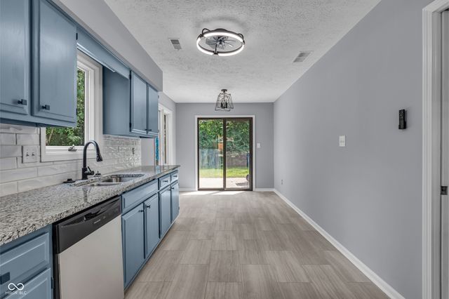 5201 Hawks Point Road, Indianapolis, IN 46226