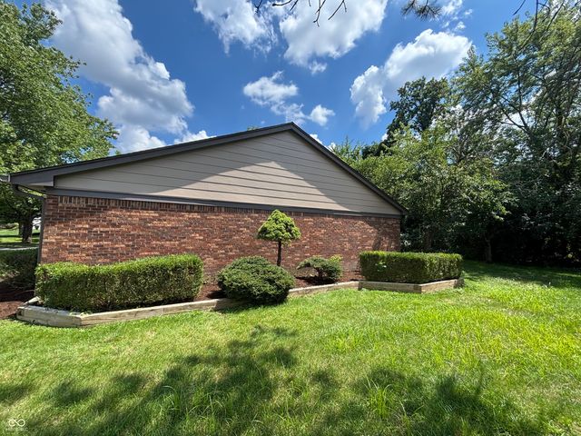 5201 Hawks Point Road, Indianapolis, IN 46226