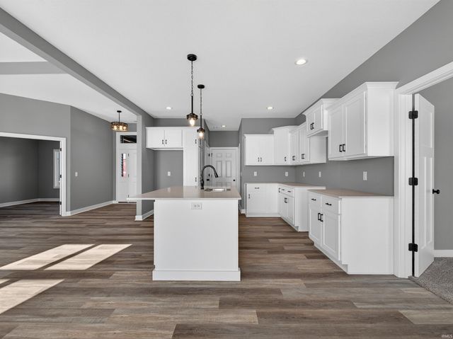 1385 Dixon Place, Huntertown, IN 46748