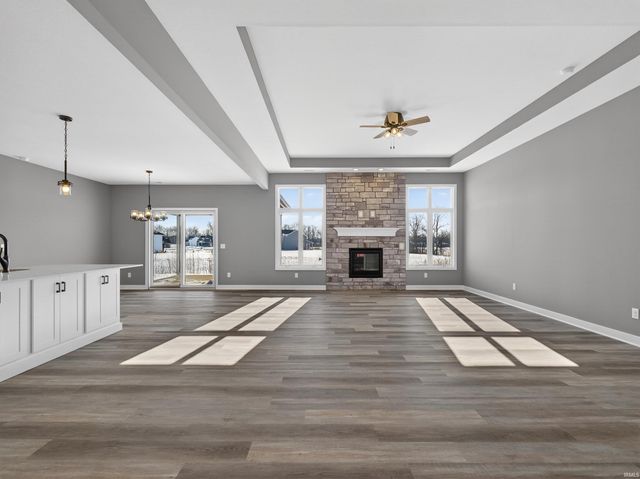 1385 Dixon Place, Huntertown, IN 46748