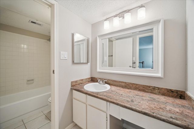 7575 Cambridge Street 1003, Houston, TX 77054