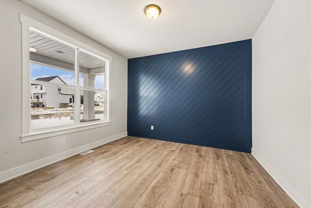 6990 Avalon Drive SE, Caledonia, MI 49316