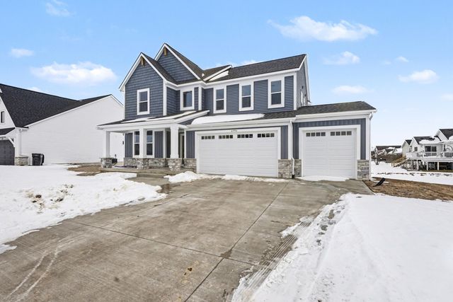 6990 Avalon Drive SE, Caledonia, MI 49316