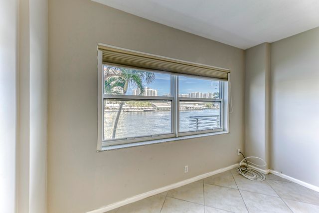 2900 NE 30th Street L2, Fort Lauderdale, FL 33306